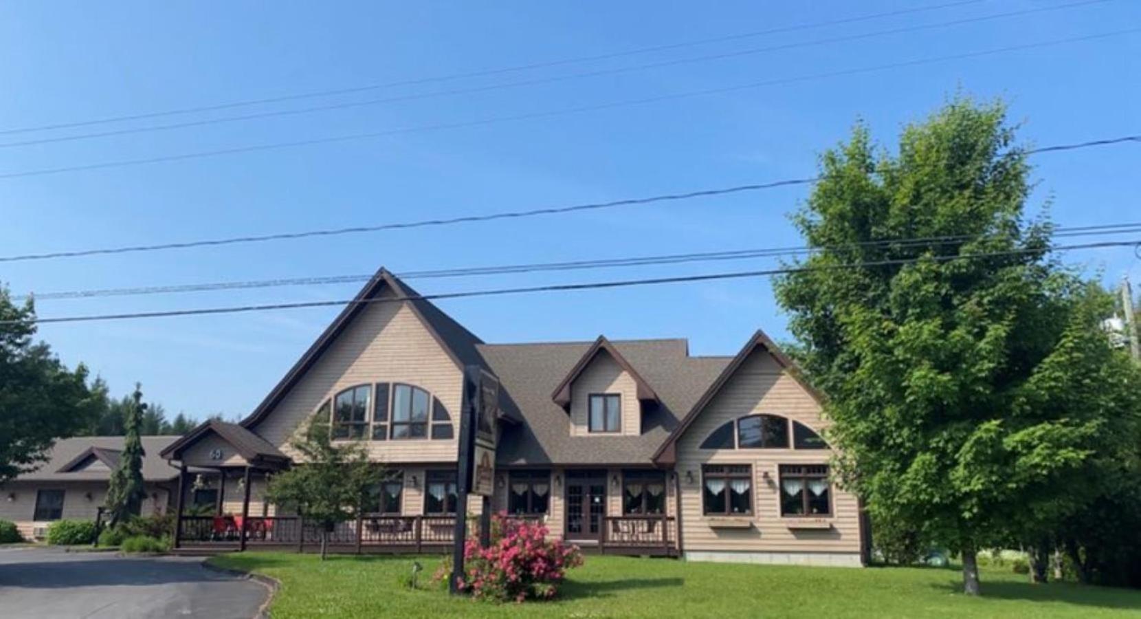 Auberge Micky Inc Edmundston Exteriér fotografie